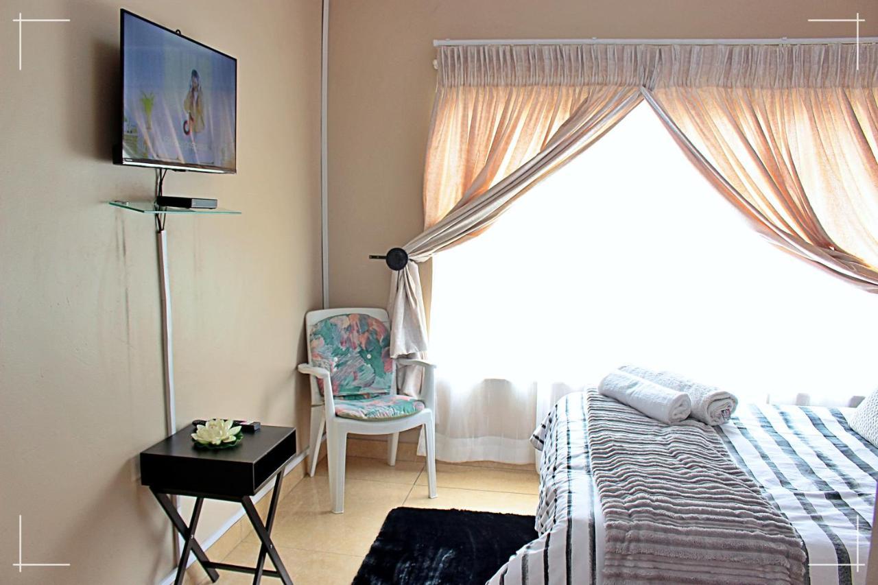 The Global Link Hub Hotel Pretoria-Noord Buitenkant foto